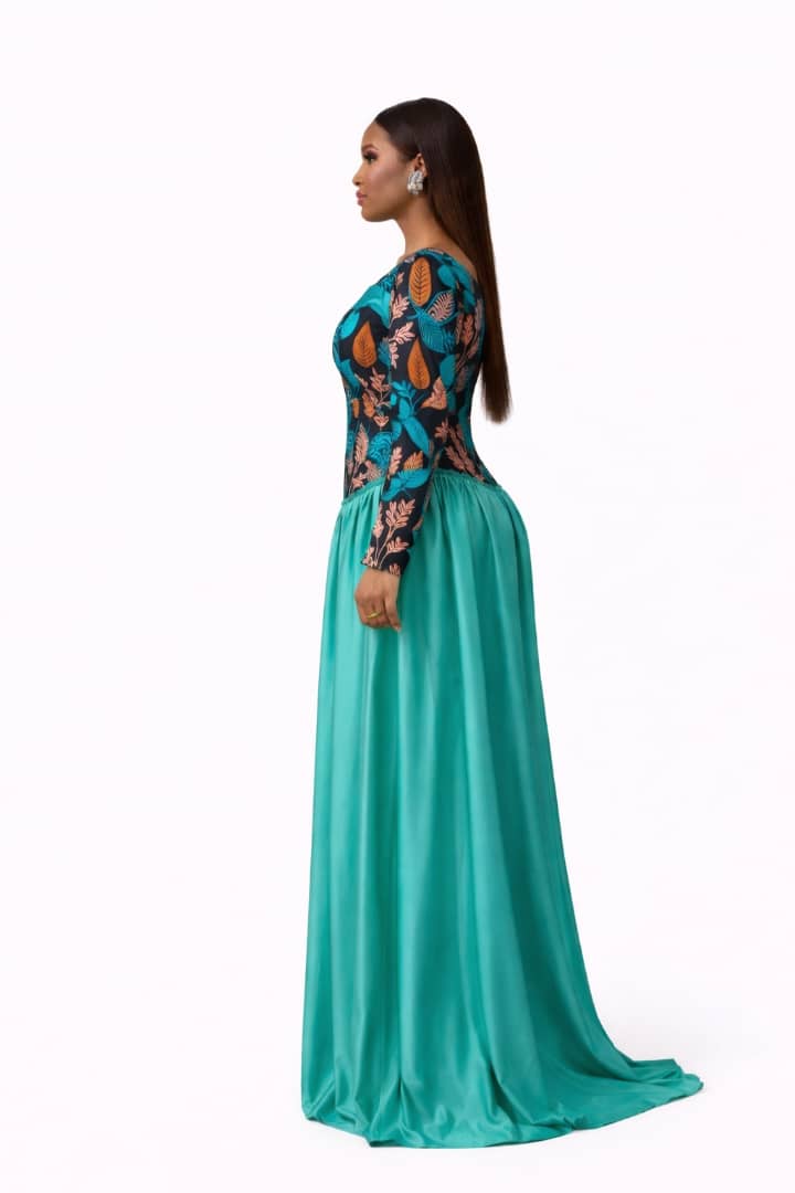 Zaria Flow Maxi Dress